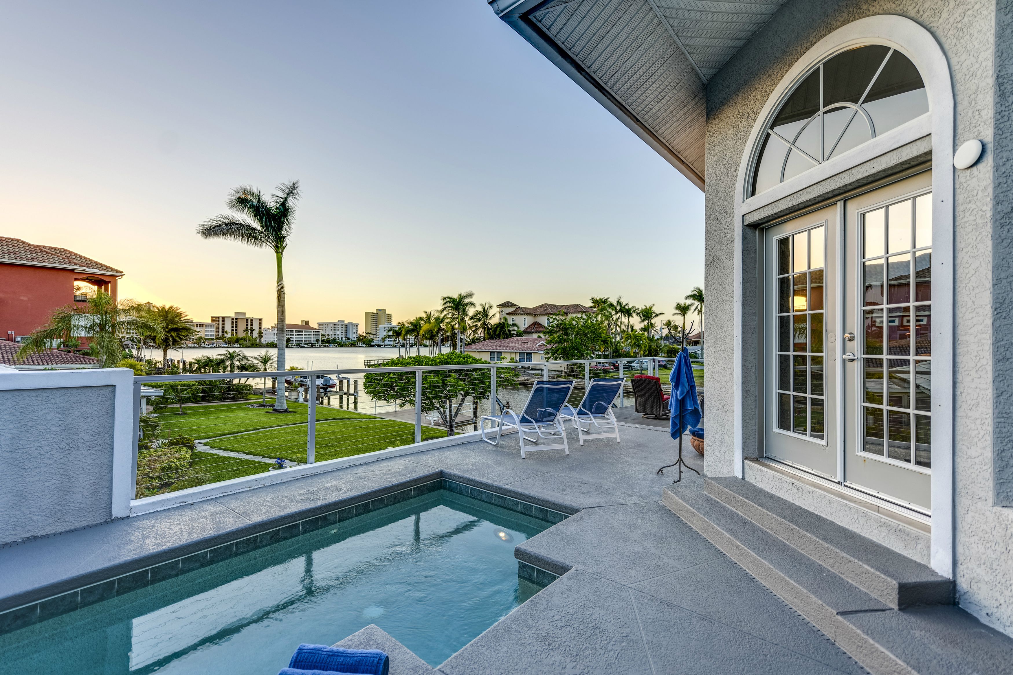 403 Oak Avenue, Naples FL - Conners, Vanderbilt Beach - Florida Sunset ...